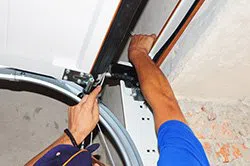 Metro Garage Door Repair Service Charlestown, IN 812-508-6933 - repair-side